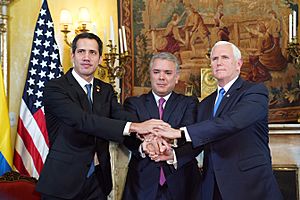 Archivo:Vice President Mike Pence Travels to Colombia (32269091507)