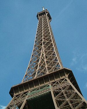 Archivo:Aftnn Eiffel Tower