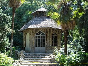 Archivo:Chalet de la Reina Campo del Moro