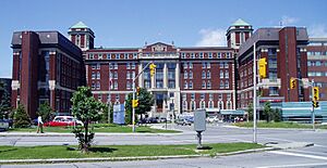 Archivo:Civic Hospital, Ottawa