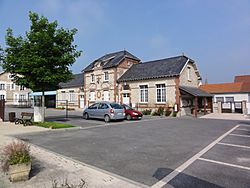 Condé-sur-Suippe (Aisne) Mairie-école.JPG
