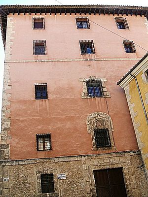 Archivo:Cuenca, Convento de las Esclavas del Santisimo Sacramento 1