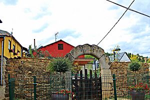 Archivo:Ermita de Otero
