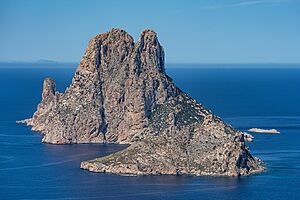Archivo:Ibiza Es Vedrà from east asv2023-04 img1