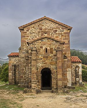 Archivo:Iglesia prerromanica de Santa Cristina de Lena