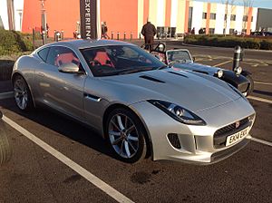 Archivo:Jaguar F-Type Coupe S (2014) (31524658445)