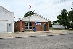 Ludlow Illinois Post Office.jpg