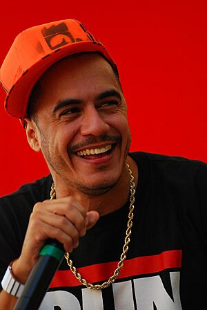 Archivo:Marcelo D2