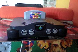 Archivo:Nintendo 64 con mario64