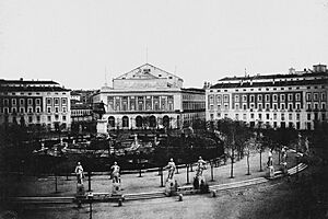 Archivo:Teatro Real de Madrid en 1853