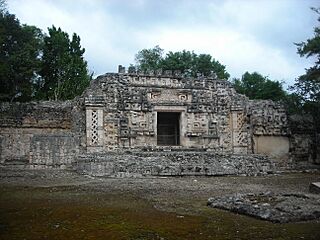 Templo II de Hochob.JPG