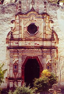 Archivo:Templo de la Cruz de Santa Teresa en Cardonal - copia 01