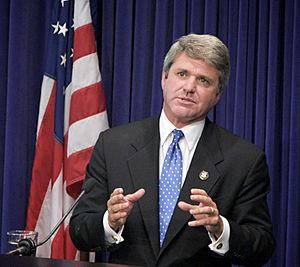 Archivo:U.S. Congressman Michael McCaul addressing cybersecurity at Rice University