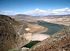 Archivo:Warm Springs Dam 1