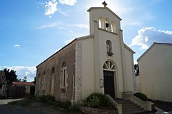 Église du Sacré-Cœur de La Taillée (vue 4, Éduarel, 14 juillet 2016).jpg