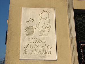 Archivo:2007-07-18 Warszawa, ul. Kubusia Puchatka