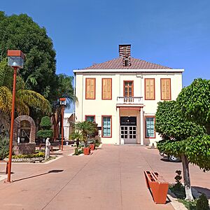 Archivo:Anillo de Hierro (San Francisco del Rincón, Guanajuato)