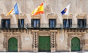Ayuntamiento de Alicante, España, 2014-07-04, DD 37.JPG