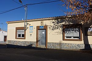 Archivo:Ayuntamiento de Sanchón de la Sagrada