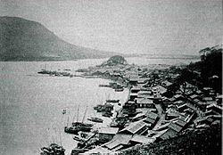 Archivo:Busan port