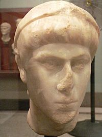 Archivo:Bust of Constantius II (Mary Harrsch)