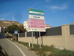 Archivo:Ejulve, Andorra-Sierra de Arcos (Teruel)