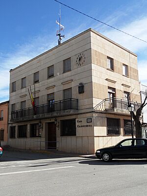 Archivo:Fontanars. Ajuntament