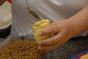 Archivo:Gastronomia - Quibe (3888396222)