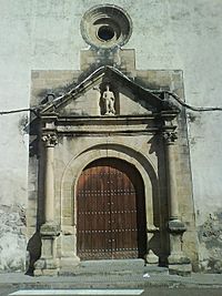 Archivo:Herguijuela- Portada iglesia San Bartolomé