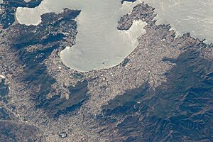 Archivo:ISS-46 Acapulco, Mexico
