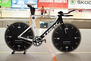 Archivo:Jens Voigt - Hour Record - bike