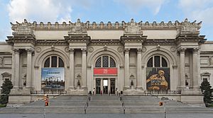 Archivo:Metropolitan Museum of Art (The Met) - Central Park, NYC