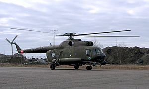 Archivo:Mi-8 kuljetushelikopteri