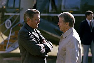 Archivo:Mondale and Carter