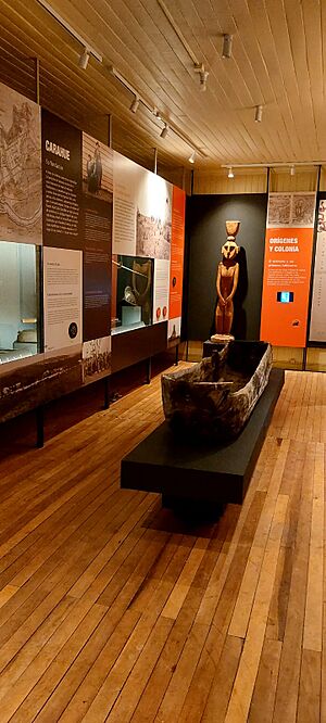Archivo:Museo Interior