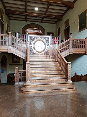 Archivo:Newbattle Abbey College, grand staircase