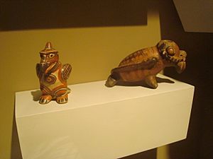Archivo:Ocarinas precolombinas. Museo del Jade. Costa Rica