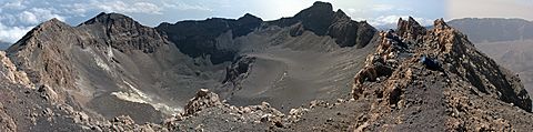 Archivo:Pico de Fogo Krater