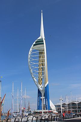 La torre en agosto de 2016