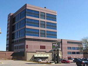 Archivo:Qwest Tower Sioux Falls 3