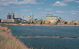 Archivo:Ranger Uranium Mine in Kakadu National Park