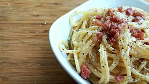 Archivo:Spaghetti carbonara