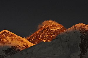 Archivo:Sunny Everest