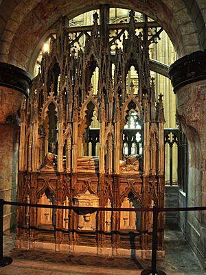 Archivo:Tomb of King Edward Ii