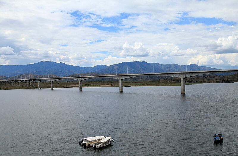 Viaducto de Garzón