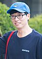 Yoo Jae Suk going to work at Happy Together on August 19, 2017 (1)