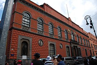 Academia de San Carlos esquina de Calle de Moneda y Academia.JPG