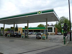 Archivo:BP Service Station Cockfosters