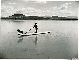Archivo:Canoa Texcoco