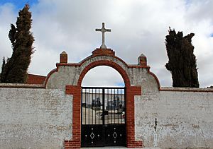 Archivo:Cementerio de Navales